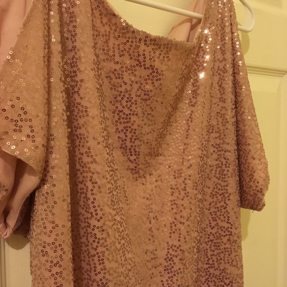 Pink sequin Party dress - Picture 3 of 8